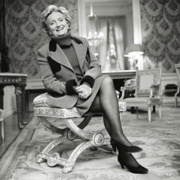 b209313f-a743-4269-bfb4-c2f6d37796d7 Bernadette Chirac, une figure politique incontournable