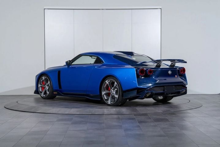 bacfed2e-1ddf-4f21-b9c4-4bf3d9c11812 La Nissan GT-R50 de Italdesign : Un modèle unique pour un anniversaire mémorable