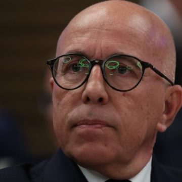 Eric Ciotti demande le départ du ministre des Transports après une altercation à Nice