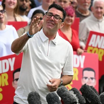 c9978321-f46c-4d72-b6b8-290efc6c0830 Évolution politique au Royaume-Uni : potentielle démission de Keir Starmer