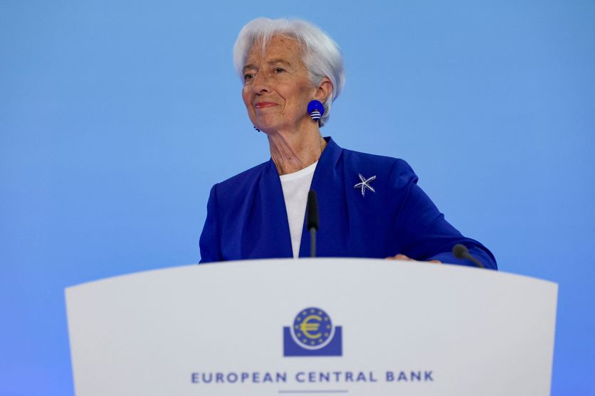 European Central Bank announces interest rate hike to counter energy crisis La BCE Augmente ses Taux pour Combattre l’Inflation Énergétique