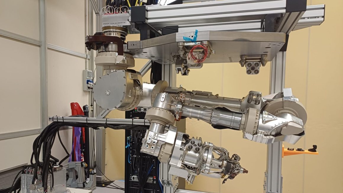 e1232db6-211d-4446-8a39-a5d18c4757dd Un bras robotique de l’ESA : vers de nouvelles avancées