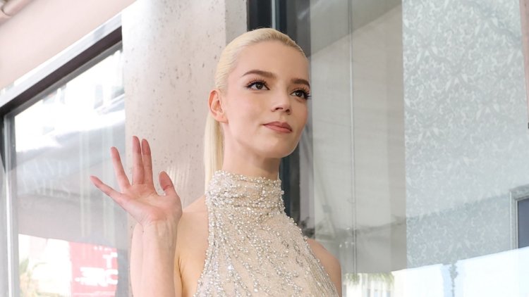e4d16a6d-fa41-45b9-94bc-4bb2f8b7efef Anya Taylor-Joy rejoint le casting du préquel du Seigneur des Anneaux