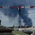 Incendie massif dans un entrepôt à Bobigny mobilise les pompiers