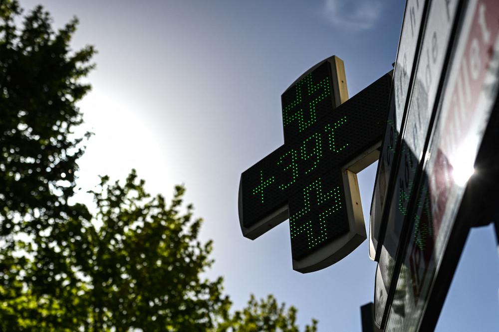e963edfa-6307-4823-9e88-7f097db4c05e Record de température en France : une canicule intense se prolonge