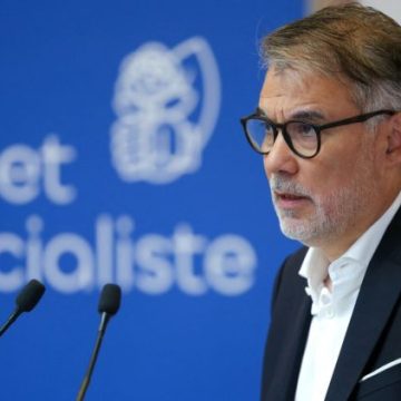 efa3872e-e8d1-4984-b417-bd37f5d33fa0 Le Parti socialiste et les tensions internes : une scission annoncée ?