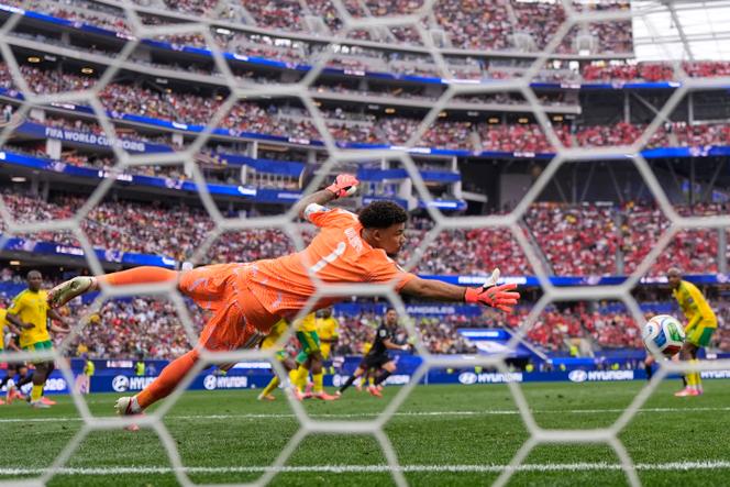 f18f654c-1e1f-4fe0-86d2-cfecbbd4cad4 Le Canada réalise un exploit en Coupe du monde 2026