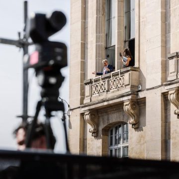 f48457cf-4244-409c-93a4-7bb0903b4ae7 L’Influence Croissante des Réseaux Sociaux dans la Communication Politique