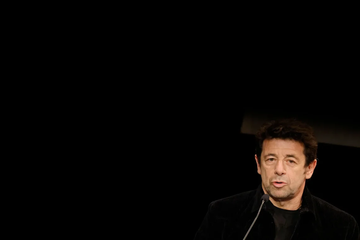 f95212db-9c24-479f-b62e-fee4a200c538 Nouvelle plainte contre Patrick Bruel pour tentative de viol en 2000