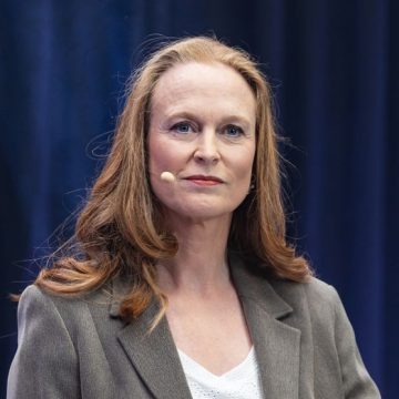 L’examen de la loi contre les violences à l’école