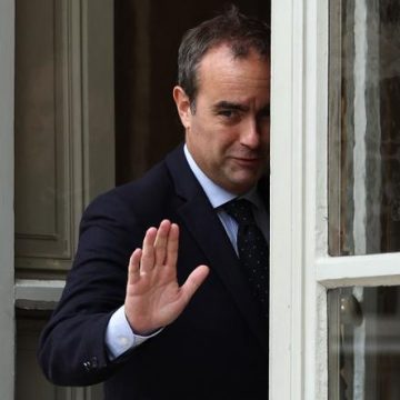 ff5a2bf8-5bc0-443c-9543-ef1779a90732 Enquête sur les Ingérences Électorales et Projets de Loi en France