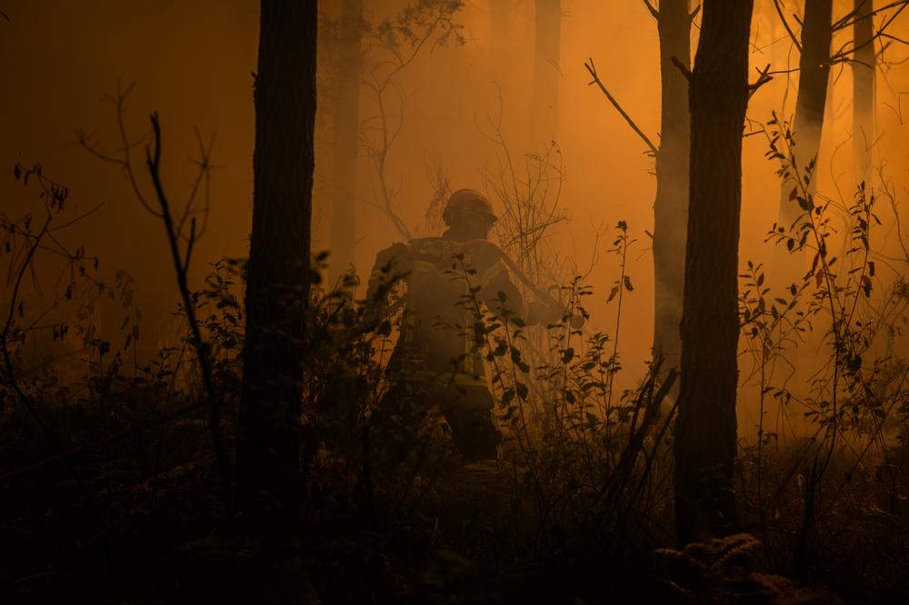036d99f7-1468-4342-b735-1a4807fd1a2e La situation des incendies en France : bilan et mesures