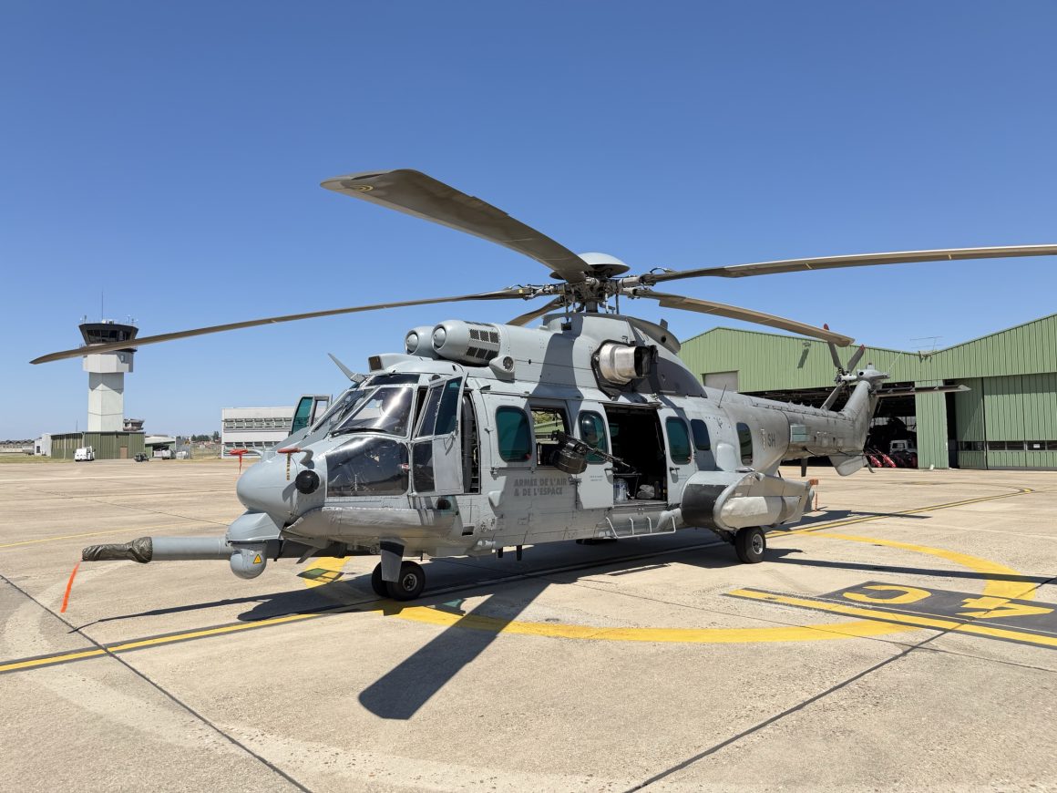 03753e42-d438-47aa-8402-2c3575e97393 Répétition Aérienne du 14-Juillet par les Armées Françaises