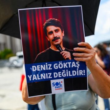Stand-up et Liberté d&rsquo;Expression : Le Cas de Deniz Göktas en Turquie