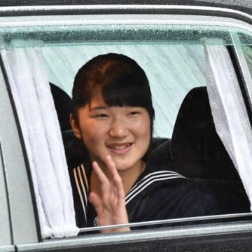 19395c0b-2cd7-4fc2-9f38-77e7bb9b5574 Le débat sur la succession impériale au Japon