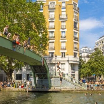 22cda8b8-4e2a-482a-b4fb-df59fcccf6f1 Décès tragique et blessures au canal Saint-Martin