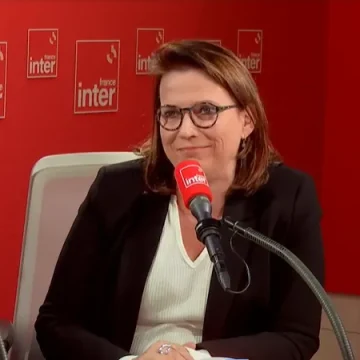 La nomination de François-Noël Buffet comme Défenseur des droits provoque une polémique