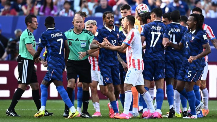 29035a2b-c4c6-4e3e-ac8a-ed86089902c3 Le regard de la presse paraguayenne sur le match contre la France