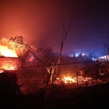 FRANCE-WILDFIRE-ENVIRONMENT Incendie à Cotignac : Un Sanctuaire Épargné