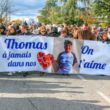 La juge requalifie le meurtre de Thomas Perotto avec circonstance aggravante de racisme