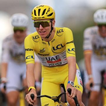 380d796f-7efa-4cda-86cd-9246659759f4 Tadej Pogacar égale les légendes du cyclisme avec un cinquième Tour de France
