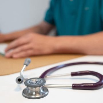3bfbcbec-9773-4acb-a631-cd6b3e1576ce Les associations de patients critiquent la hausse des franchises médicales
