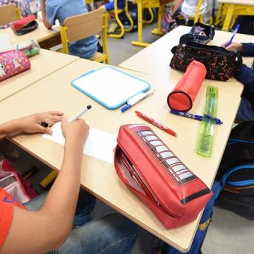 3e563679-bd7c-45f7-b76a-7a00c5f024c4 Décret sur le changement d’établissement scolaire en cas de comportement parental inadéquat