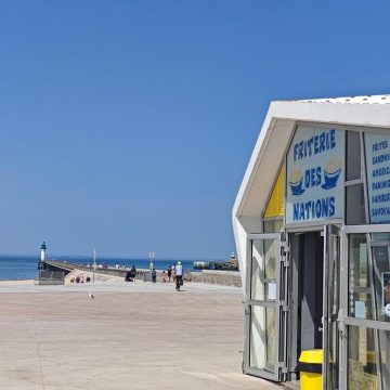 42d0d2f6-edbd-45c3-b597-00954402fdae Kiosques gourmands : Un délice en bord de plage