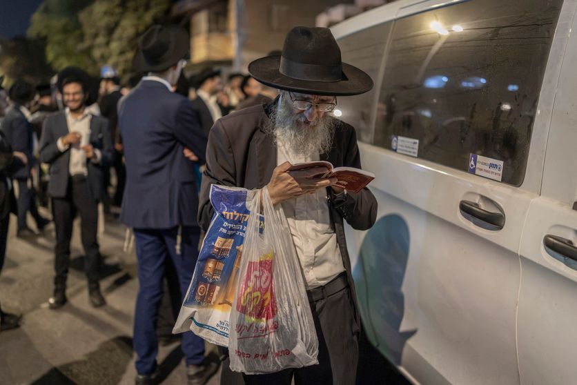 ISRAEL-RELIGION-JUDAISM-ORTHODOX Tensions autour des trottoirs séparés à Tel-Aviv: enjeux et réactions