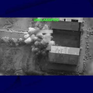 4c6a8827-4980-4179-9e4e-6dd9931c831f L’armée américaine tire sur un pétrolier pour maintenir le blocus des ports iraniens