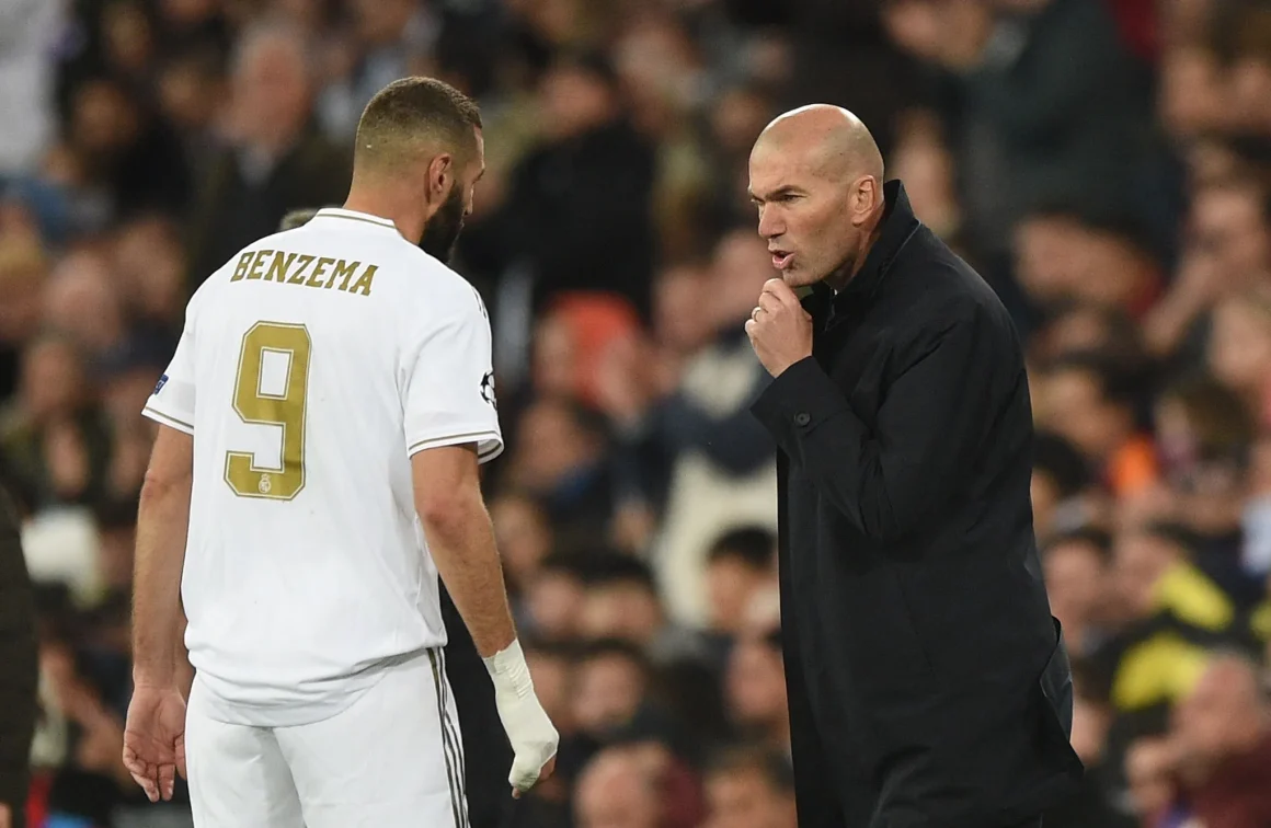 4f4d13c9-8c28-482e-8355-0183a6479885 Zinedine Zidane et sa carrière d’entraîneur au Real Madrid