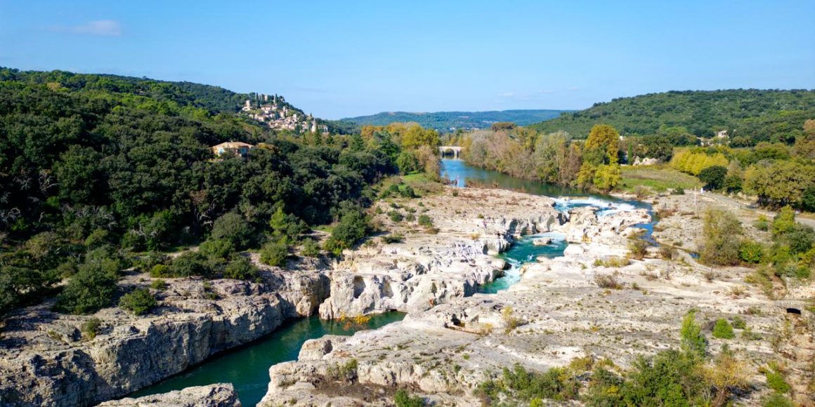 La vallée de la Cèze : un écrin naturel et historique dans le Gard