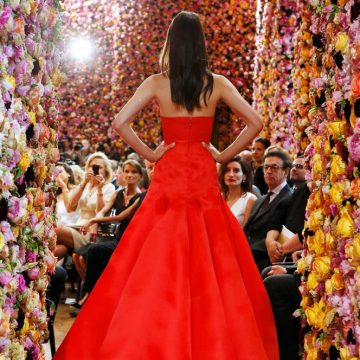 51505827-3bac-44ac-a2f5-372f13ec21a1 Un défilé mémorable de Raf Simons chez Dior