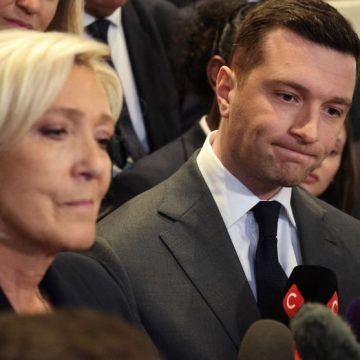 544f1f8d-5316-435c-b39a-6e6af95e29f6 Marine Le Pen et Jordan Bardella se réunissent pour un banquet champêtre avant une décision cruciale