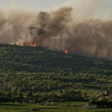 56d15759-8e16-45cc-9fb6-82a875804e68 Les premiers incendies de l’été en France méridionale