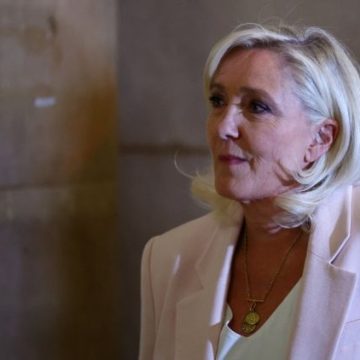 5a510535-3bd6-4a5e-bbe4-0986e8f1def7 Marine Le Pen confirme sa candidature à l’élection présidentielle après sa condamnation