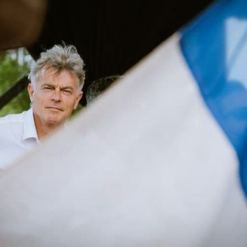 5cc0f70e-bf1e-409d-8512-012c4b42c208 Fabien Roussel prépare son retour politique
