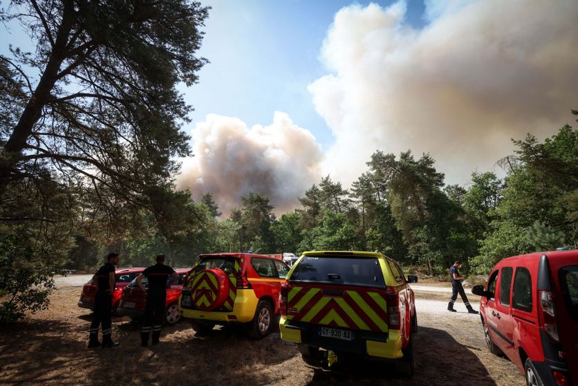 Les pompiers a Fontainebleau pour l incendie dans la foret Lutte Contre l’Incendie à Fontainebleau