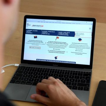 Illustration ParcoursSup le Lundi 20 Juin 2022 Contestation d’un Critère d’Admission sur Parcoursup