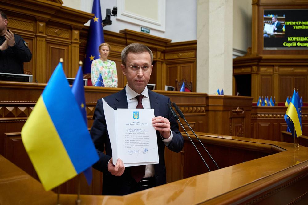 6708d72f-02b0-4d98-a7fd-91e00f8b9b07 Nouveaux développements en Ukraine : un remaniement politique et des tensions accrues