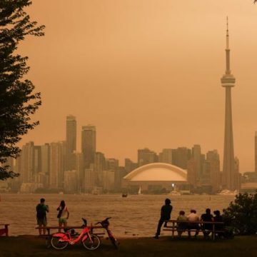 6e2f9d52-cb4c-46d1-b5fc-1faa117fb48b La pollution aux États-Unis et au Canada due aux incendies en Ontario