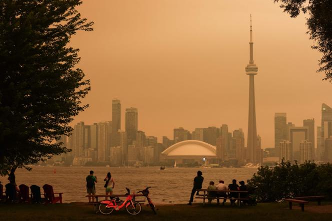 6e2f9d52-cb4c-46d1-b5fc-1faa117fb48b La pollution aux États-Unis et au Canada due aux incendies en Ontario
