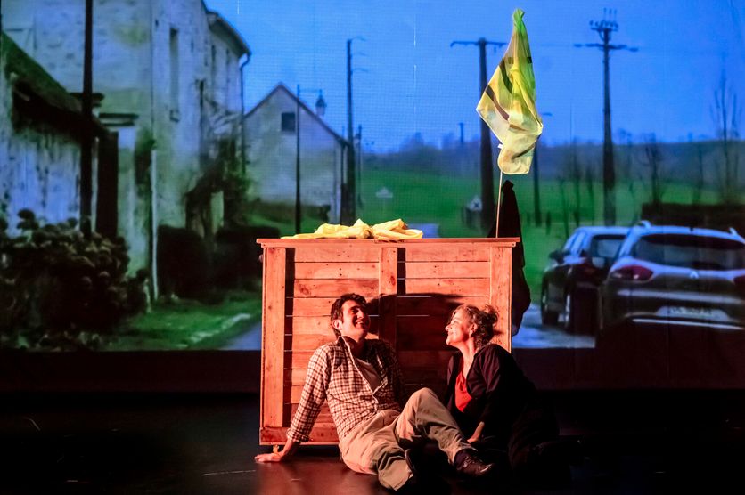 FRA - THEATRE - DOLEANCES (La fable de l ecoute) Une Fable Moderne portée par les Coulisses du Mouvement des Gilets Jaunes