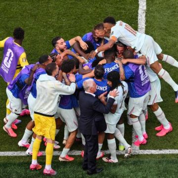 75c03cea-2324-46e5-8db5-ed5654e0e55d L’Équipe de France Prépare sa Demi-finale contre l’Espagne