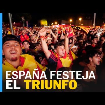 78d547fb-37a0-407d-838a-78e2d95e3090 Le Parcours Émouvant des Équipes Espagnole et Argentine lors de la Coupe du Monde