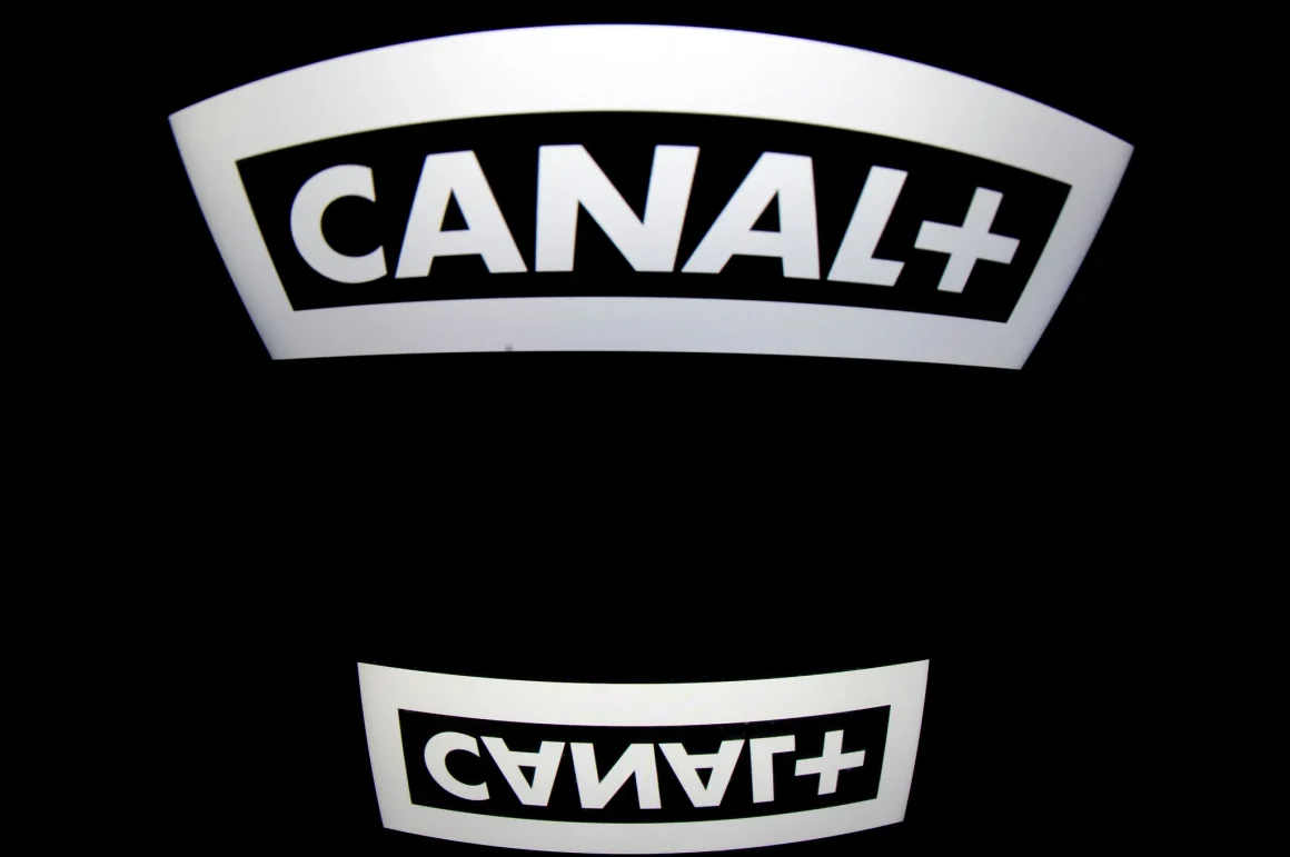 7a228f5e-f9c5-4902-99b2-21072f8ae9ea CGT Spectacle inquiète des menaces du patron de Canal+ après accord avec le cinéma