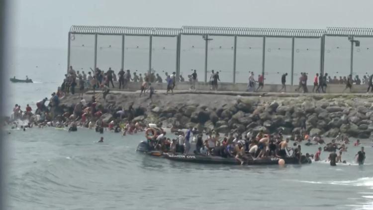 7d9e7634-3f1e-499b-bc9d-732434118bdc Afflux massif de migrants à Ceuta
