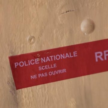 852e3a50-2f2e-4d29-b81b-6ce5c7141cf7 Découverte macabre à Orange : des ossements de bébés trouvés dans une maison