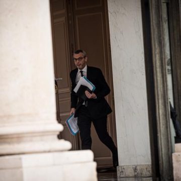 Affaire Alexis Kohler : Mise en Examen pour Prise Illégale d’Intérêts