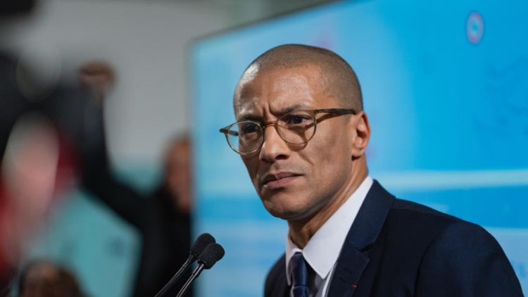 89b0c7df-01fd-48d5-b4c8-caa2f076b38f Karim Bouamrane vise la présidence